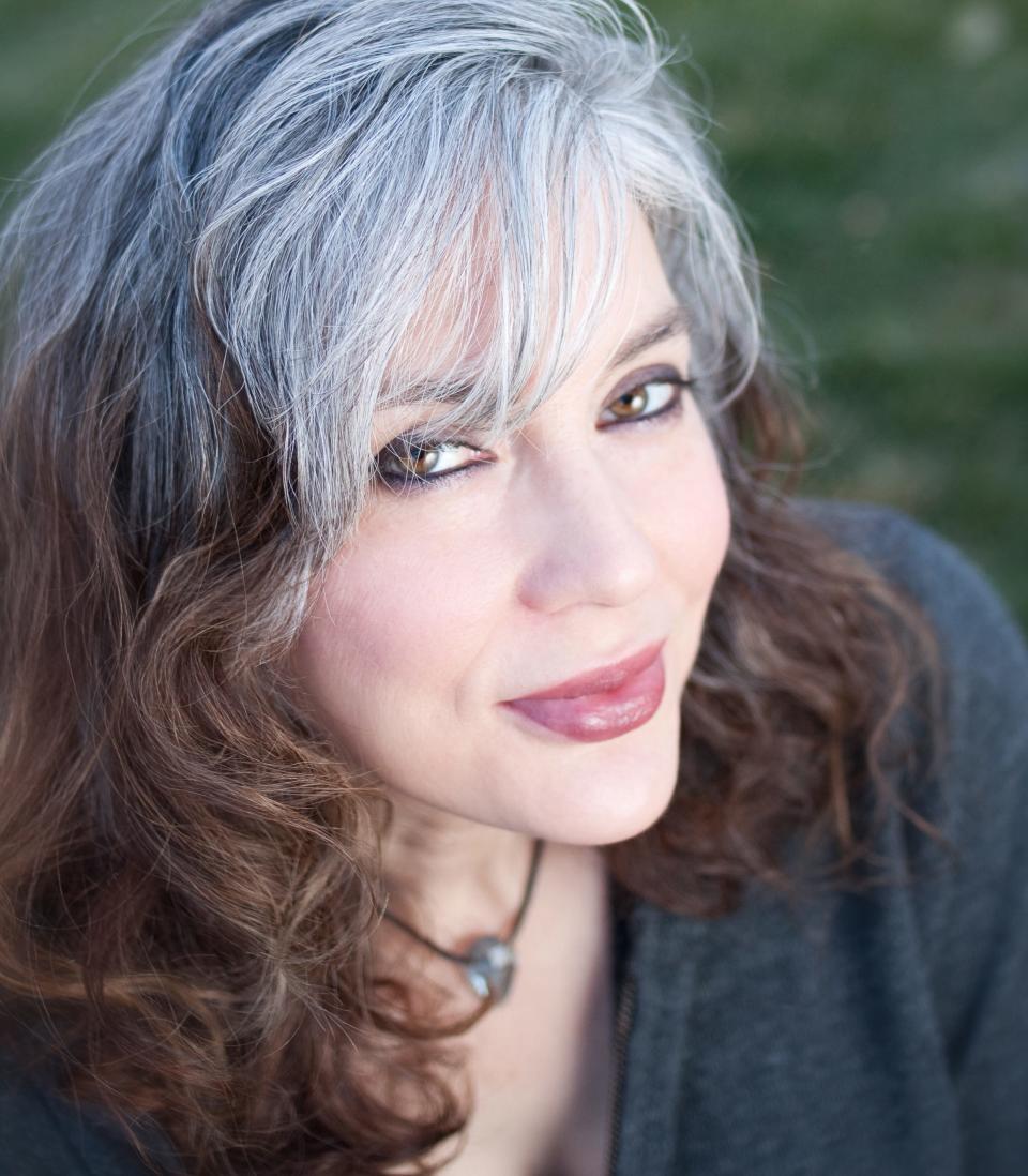 Shana Abé, whose latest novel is "An American Beauty," wiill speak in the Collier Friends of the Library's Author Spotlight Event on Thursday, April 4, 2024, at The Norris Center in Naples. (Photo by Nikos Kopidakis)