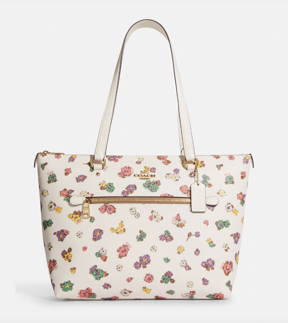 Gallery Tote With Spaced Floral Field Print (Photo via Coach Outlet)