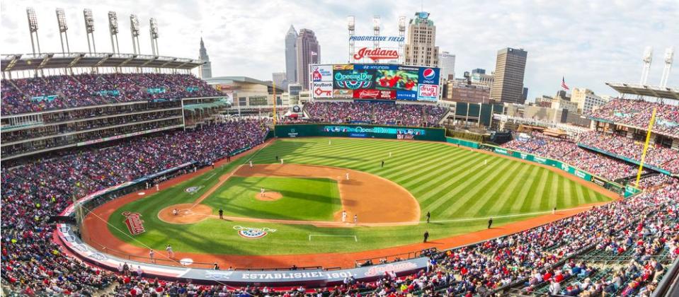 Plan an epic family road trip with these insider tips on where to stay and what to eat when visiting five famous Major League baseball parks in four major cities.