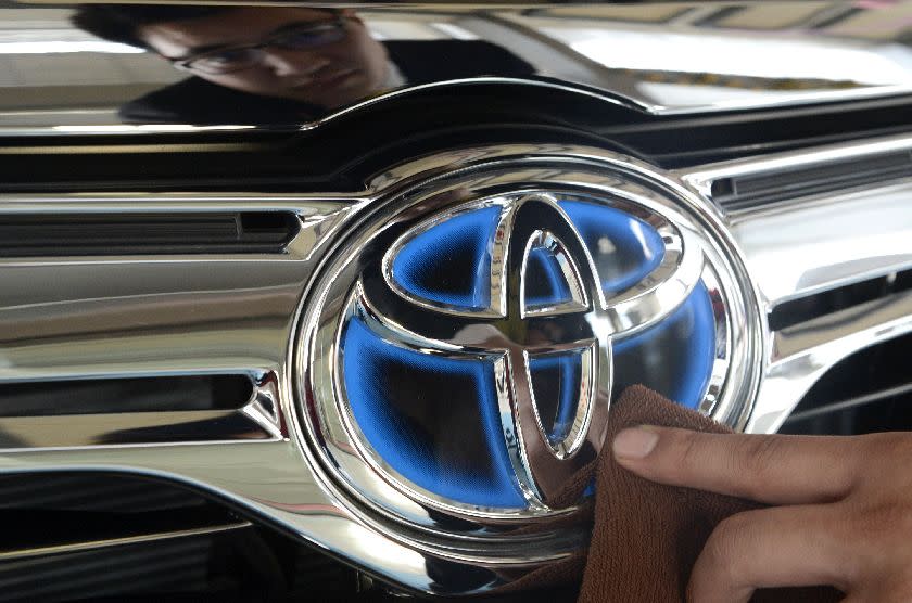 The Pakatan Harapan state government bought 15 black Toyota Camry back in October 2013 at a total cost of RM1.7 million to replace six Mercedes Benz and nine Proton Perdana V6 executive cars that were between 12 and 21 years old. — Reuters pic