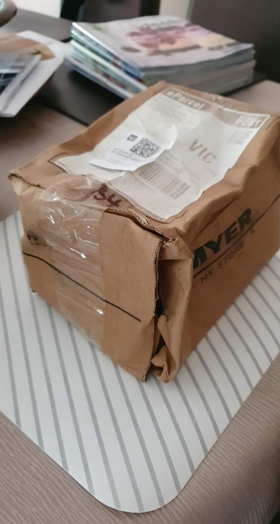 A damaged box. Source: Facebook