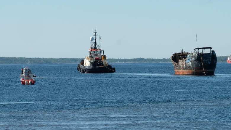 Farewell, Farley: Shelburne celebrates removal of MV Farley Mowat