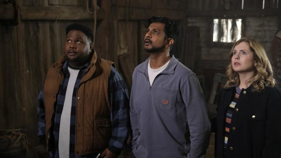 Tristan D. Lalla, Utkarsh Ambudkar and Rose McIver in Ghosts