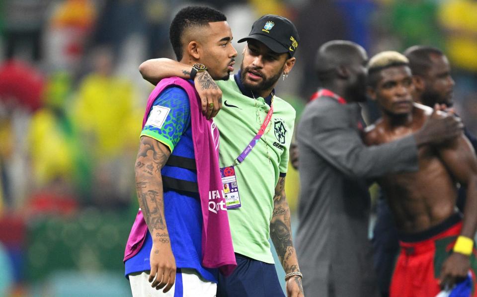 Gabriel Jesus (L) and Neymar of Brazil speak after the 0-1 loss during the FIFA World Cup Qatar 2022 Group G match between Cameroon and Brazil at Lusail Stadium on December 02, 2022 in Lusail City, Qata - Matthias Hangs/Getty Images