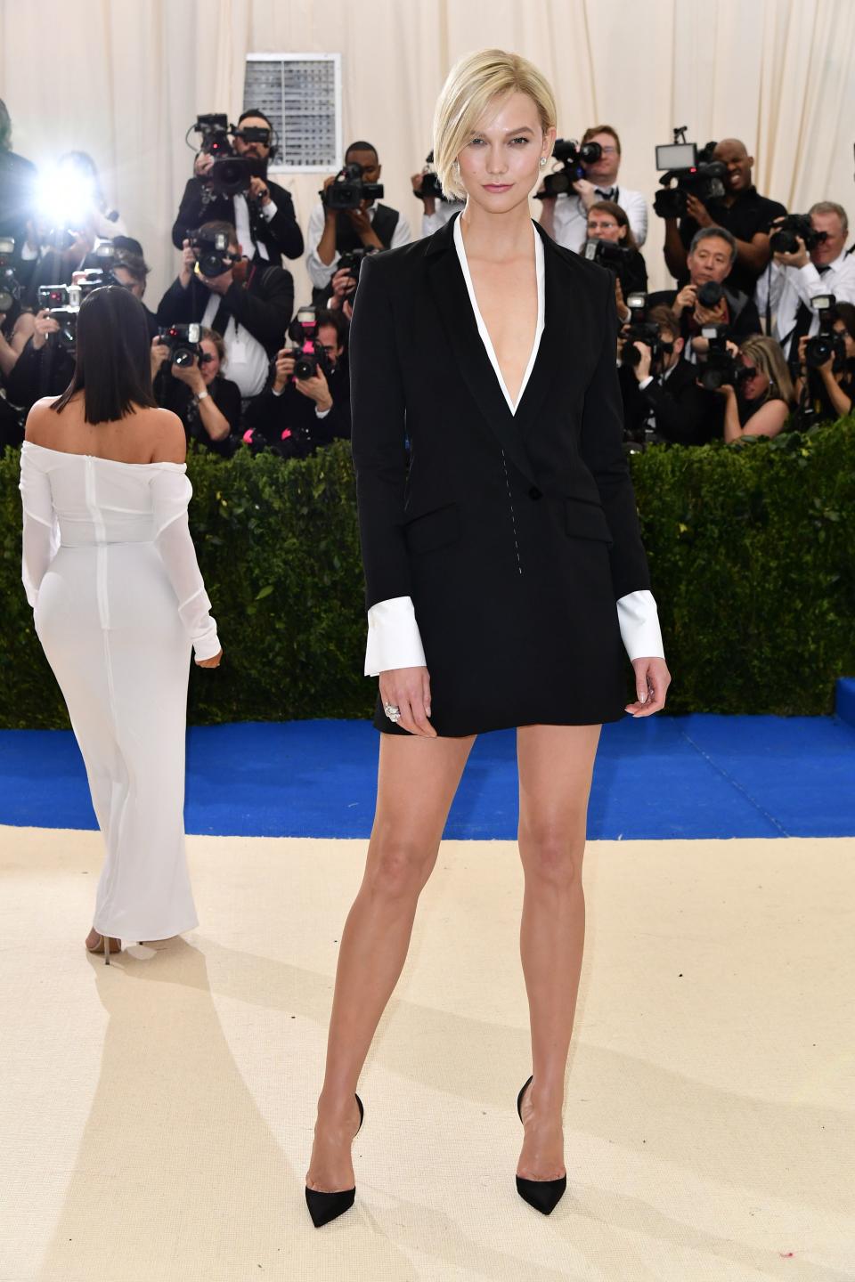 <h1 class="title">Karlie Kloss in Carolina Herrera and Christian Louboutin shoes</h1><cite class="credit">Photo: Shutterstock</cite>