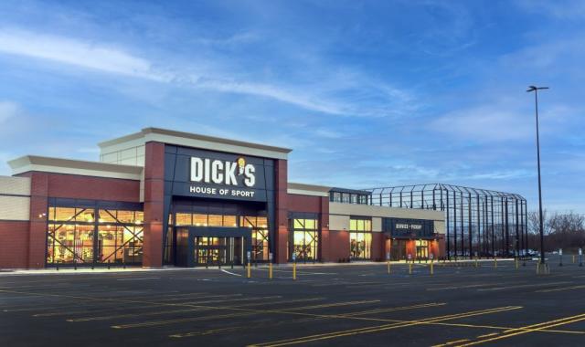 Dick's Sporting Goods Gambled on a New Experiential Retail Concept and It's  Already Paying Off