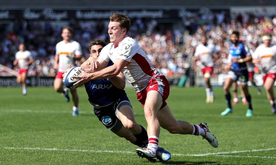 <span>Will Porter scores Harlequins’ third try.</span><span>Photograph: David Rogers/Getty Images</span>
