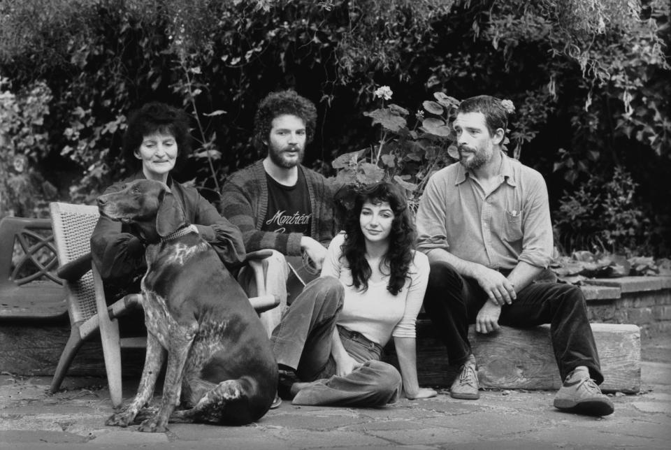 Bush with her mother, Hannah Daly, and her brothers Paddy and John in 1978Getty