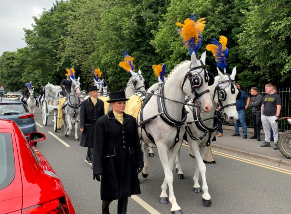 The funeral of former bare-knuckle boxer Willy Collins. (SWNS)