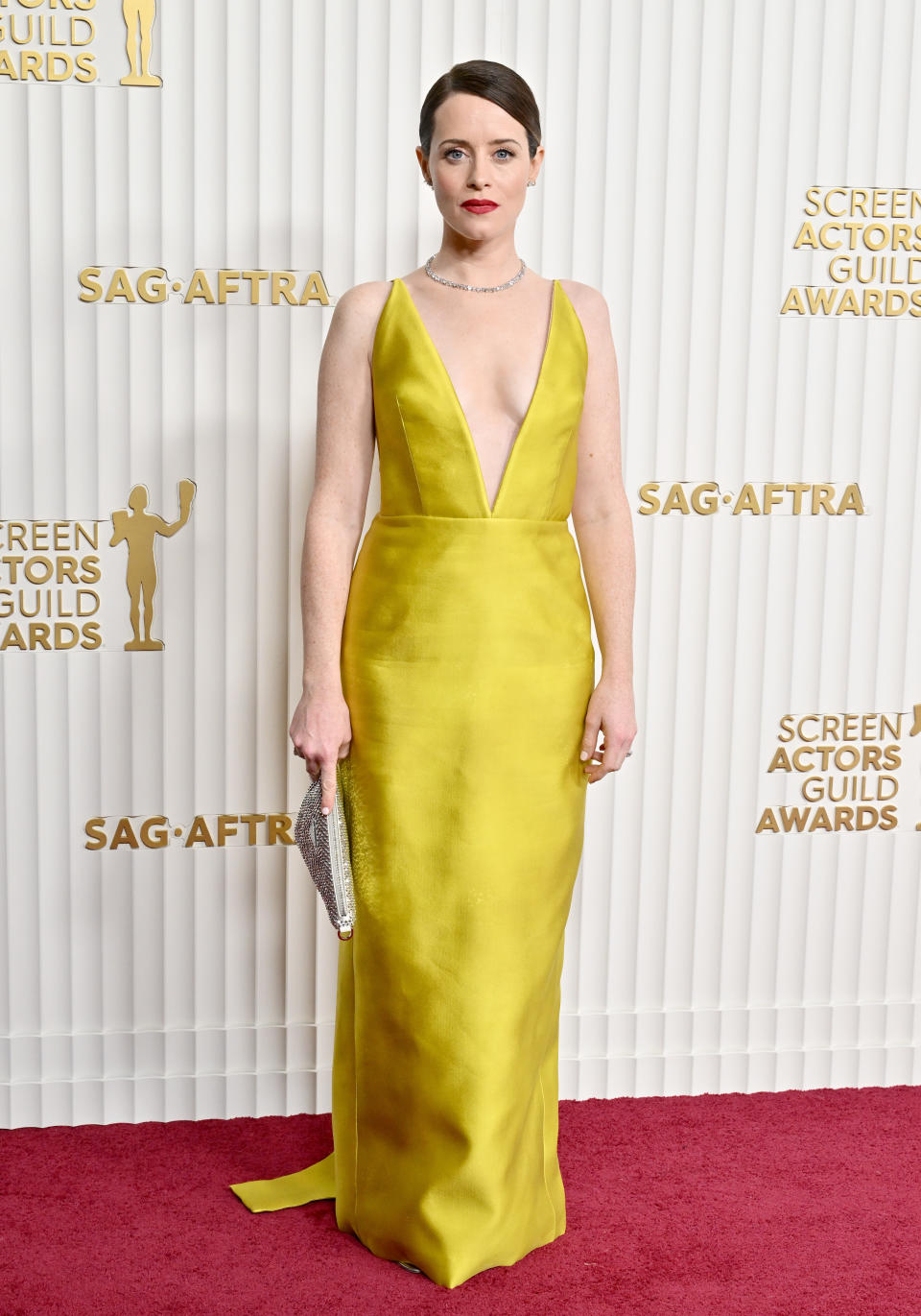 claire foy sag awards red carpet