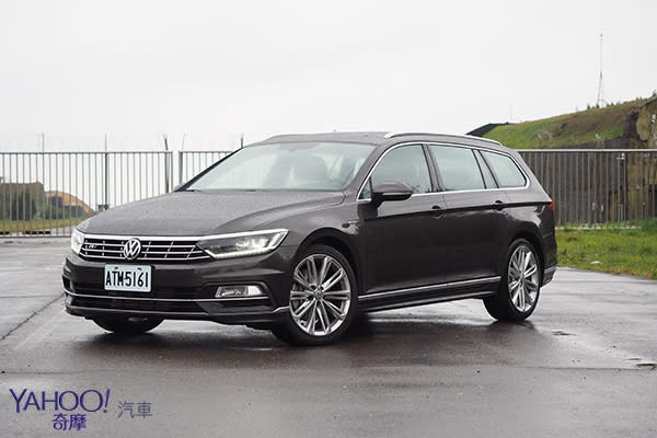 身騎駿馬的條頓武士！Volkswagen Passat Variant R-Line試駕