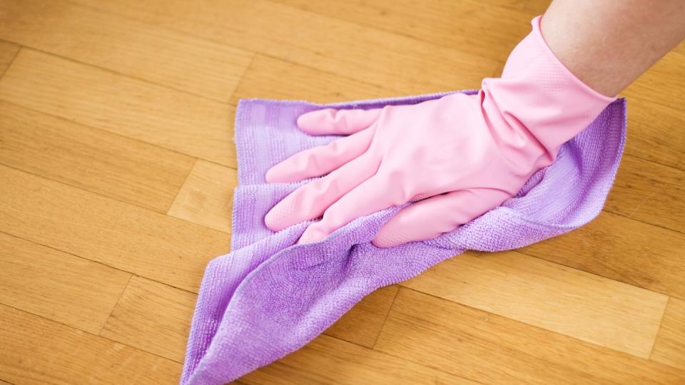 microfiber cloth cleaning hardwood stores