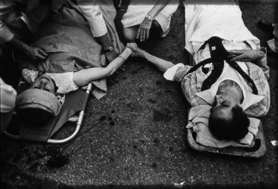 Survivors Sol and Rosetta Koenigsberg consoled each other after the skywalks collapsed at the Hyatt in 1981.