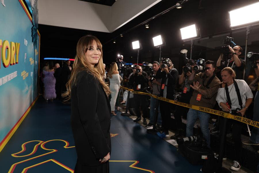 Kaley Cuoco walks the cleverly designed crime-scene red carpet at the “Based on True Story” premiere at Pacific Design Center in West Hollywood. (Peacock & Michel Guyon/Line 8).