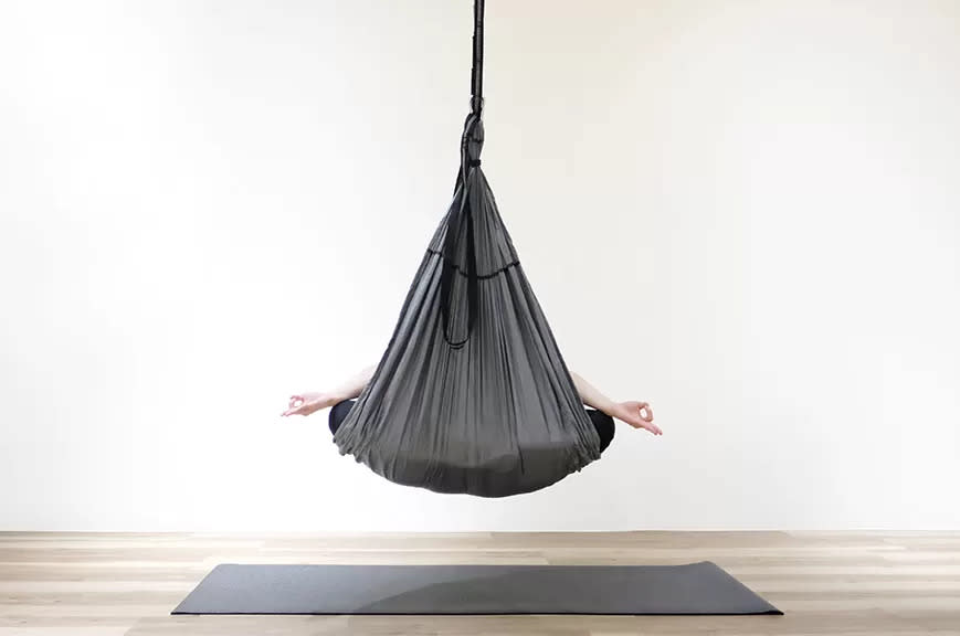 yoga studio in singapore - aerial stretch