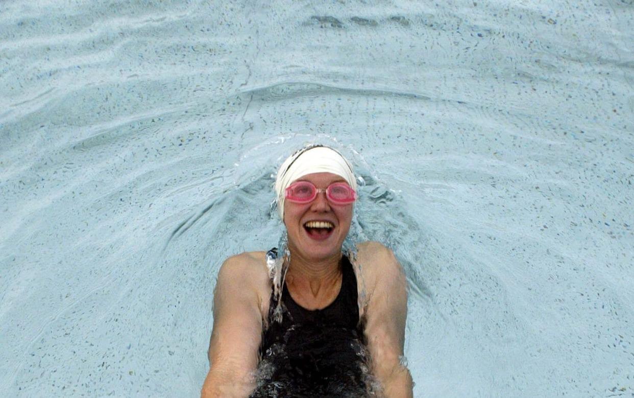 A woman open water swimming - Independent / Alamy /Alamy 