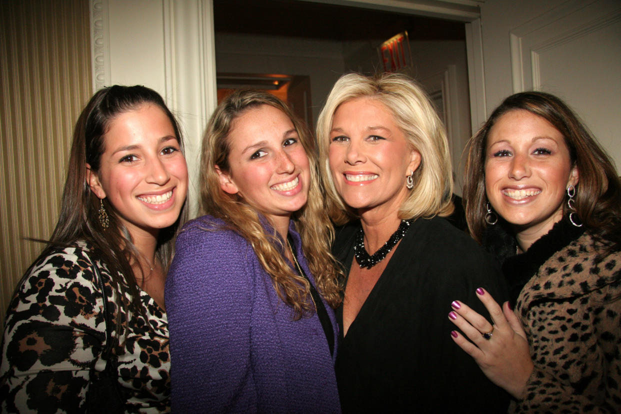 Joan Lunden (center) with daughters Sarah Krauss, Lindsay Krauss and Jamie Krauss ***EXCLUSIVE*** ***Exclusive*** (Photo by Johnny Nunez/WireImage)