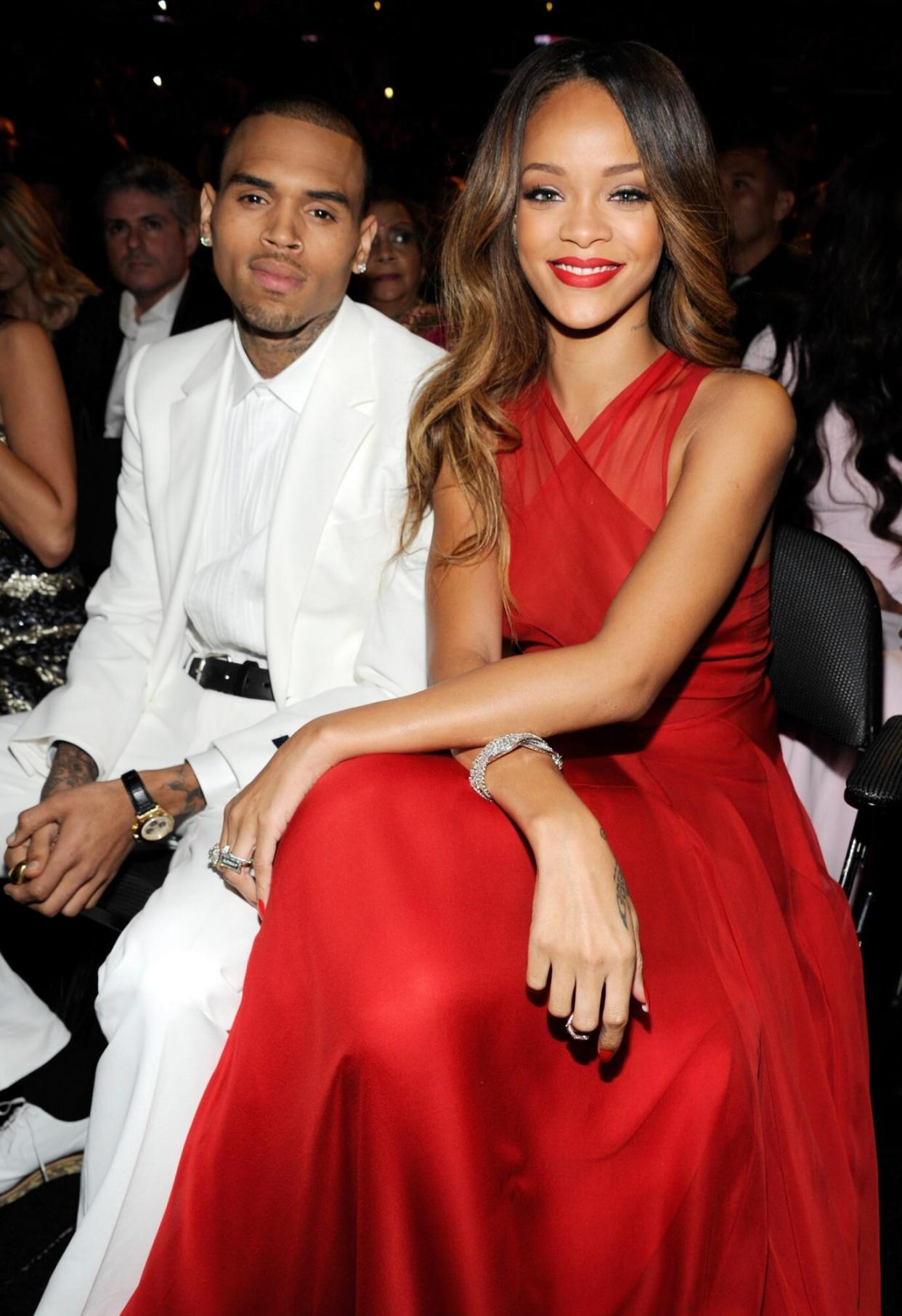 Chris Brown - Rihanna