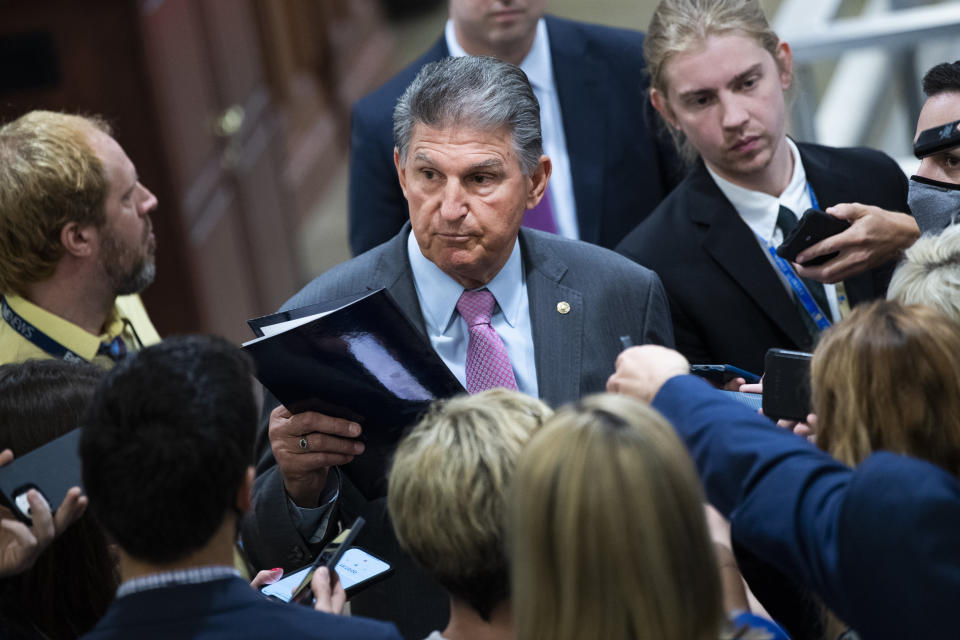 Sen. Joe Manchin (D-W.Va.) hoped that Republicans would not filibuster the Jan. 6 commission bill. But they did.  (Photo: Tom Williams via Getty Images)