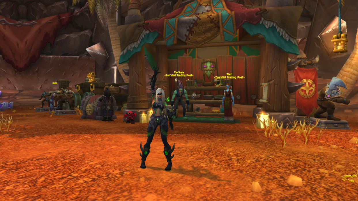  WoW Trading Post - a demon hunter is dancing in front of the Trading Post in Orgrimmar. 