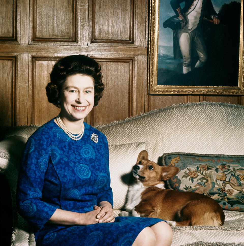 Queen Elizabeth II (Fox Photos / Getty Images)