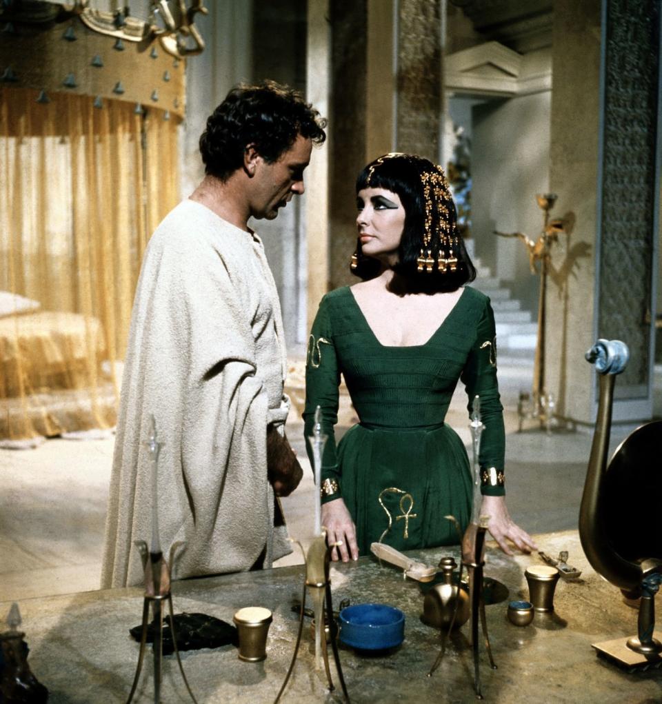 Marc and Cleopatra in Cleopatra (1963)