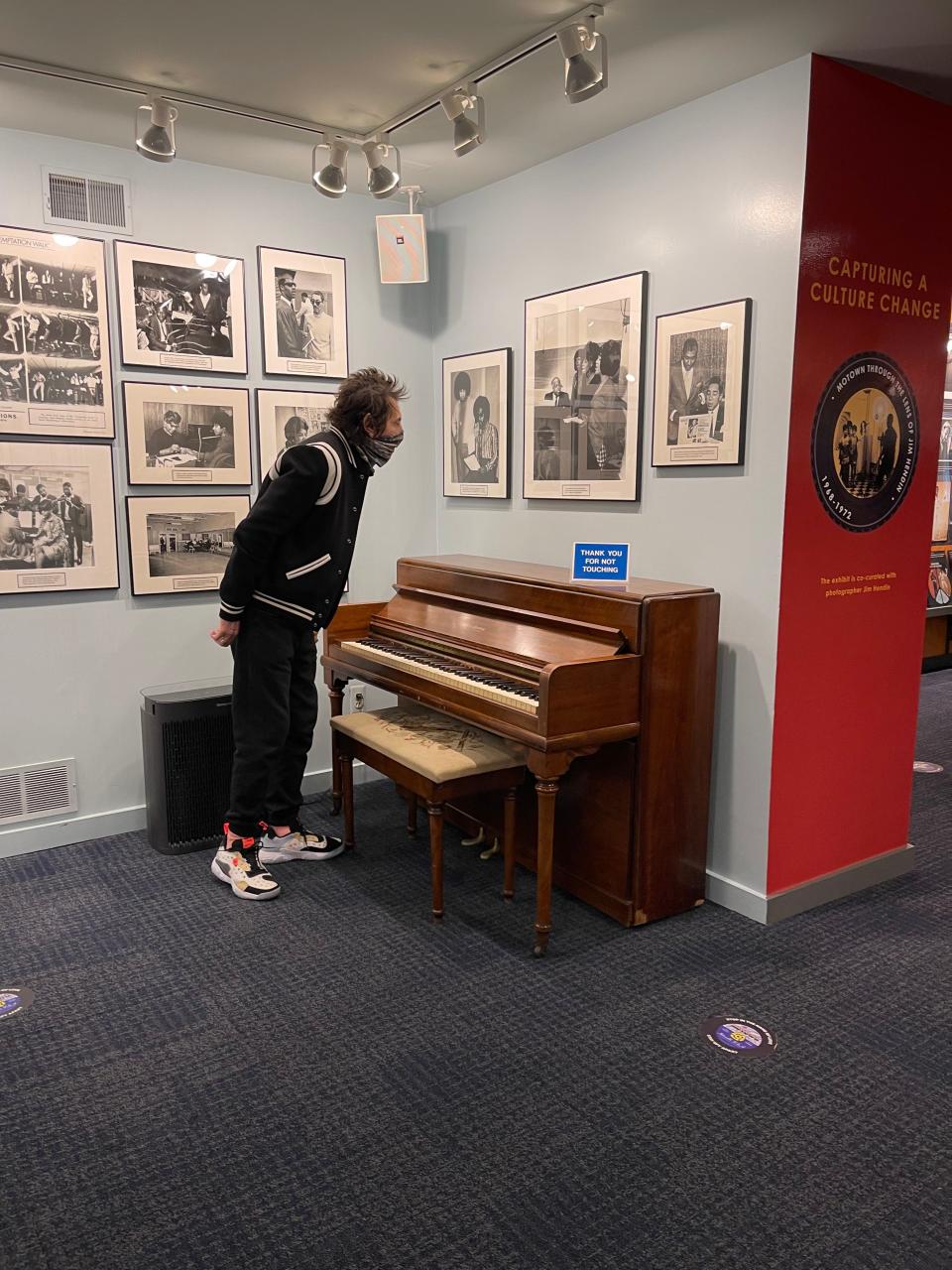 Rolling Stones guitarist Ronnie Wood tours the Motown Museum in Detroit on Sunday, Nov. 14, 2021.