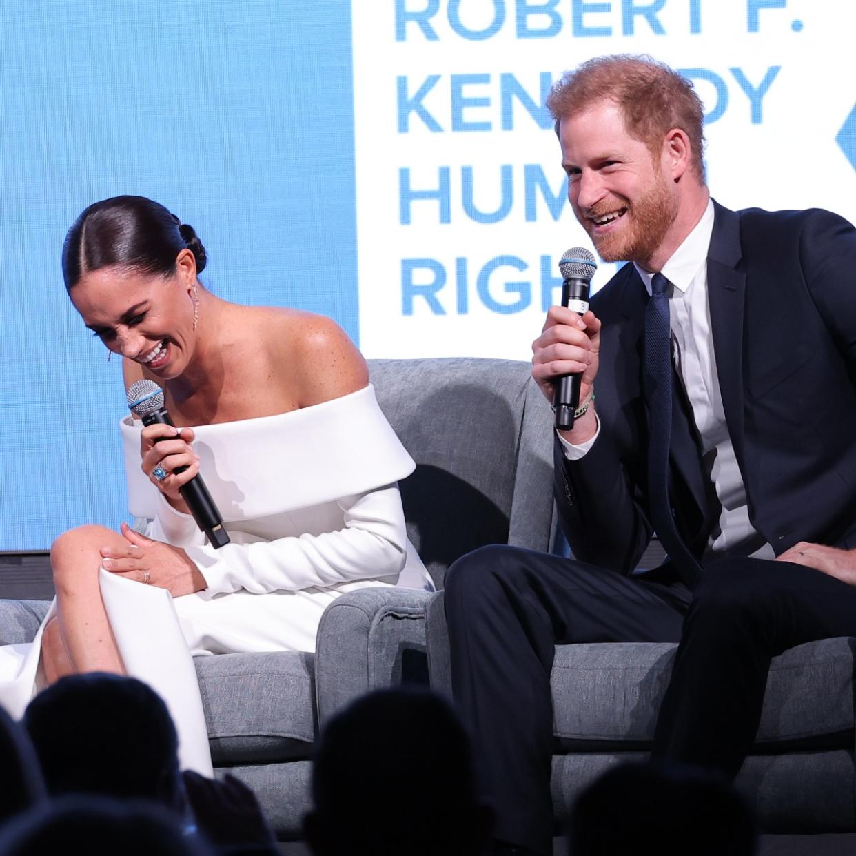  Meghan, Duchess of Sussex and Prince Harry, Duke of Sussex speak onstage at the 2022 Robert F. Kennedy Human Rights Ripple of Hope Gala at New York Hilton on December 06, 2022 in New York City.  