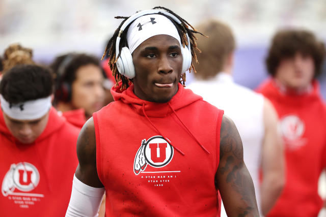 utah football retiring ty jordan s aaron lowe s no 22