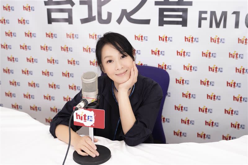 《與劉若英相愛的人啊》30日邀請到五月天主唱阿信來助陣。（圖／Hit Fm聯播網提供）