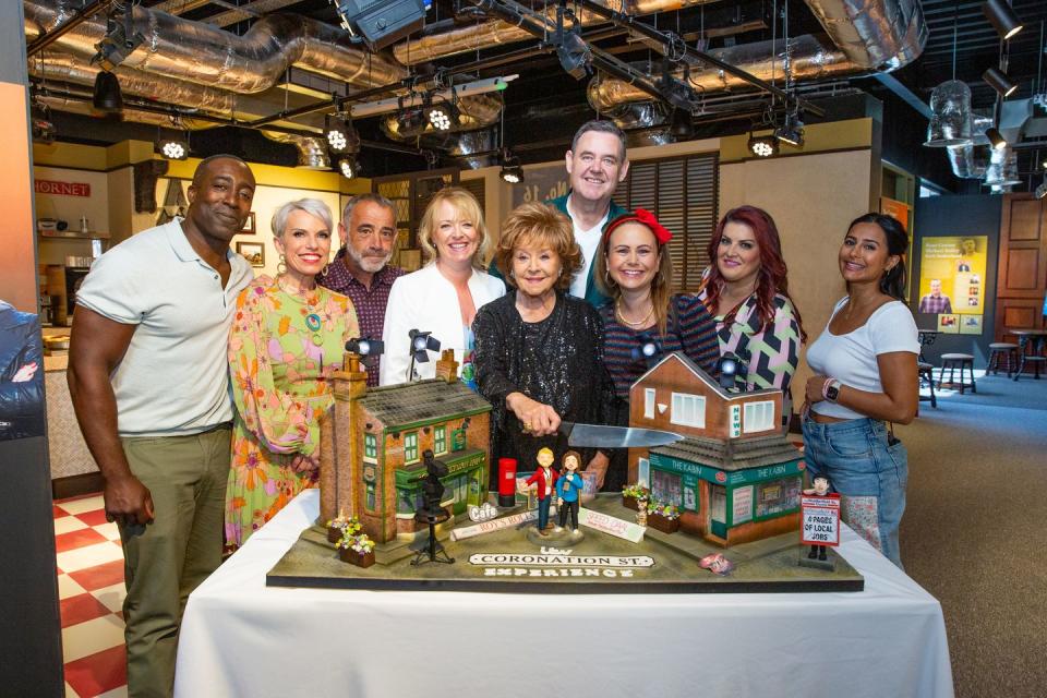barbara knox and corrie cast a the coronation street experience