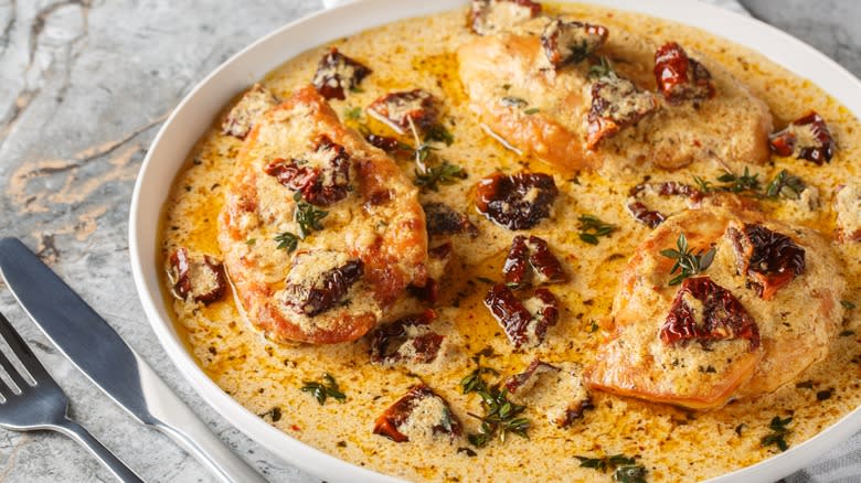 Chicken with sundried tomatoes