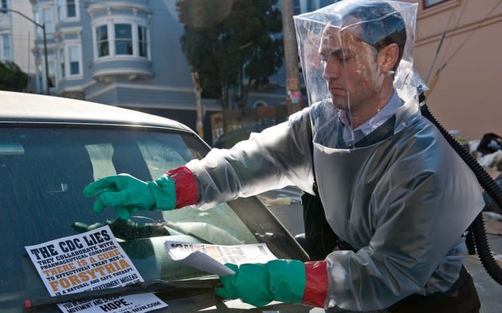 Jude Law in Contagion.