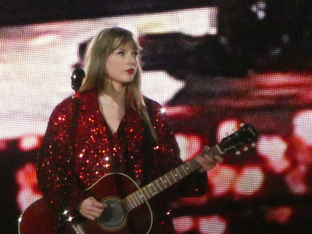 Taylor Swift performs material from “Red” on night 2 of the Eras Tour (Chris Willman/Variety)