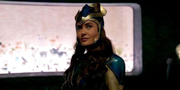 Lanzan primer tráiler de Eternals con Salma Hayek