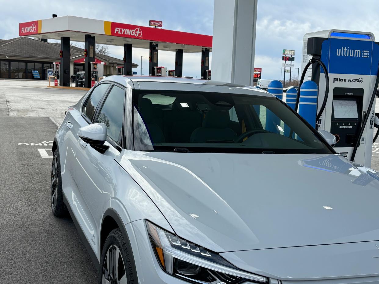 GM is working with Pilot and Flying J travel centers to put 2,000 350kW DC fast chargers in about 500 plazas on hihg-traffic corrrifors in the United States.