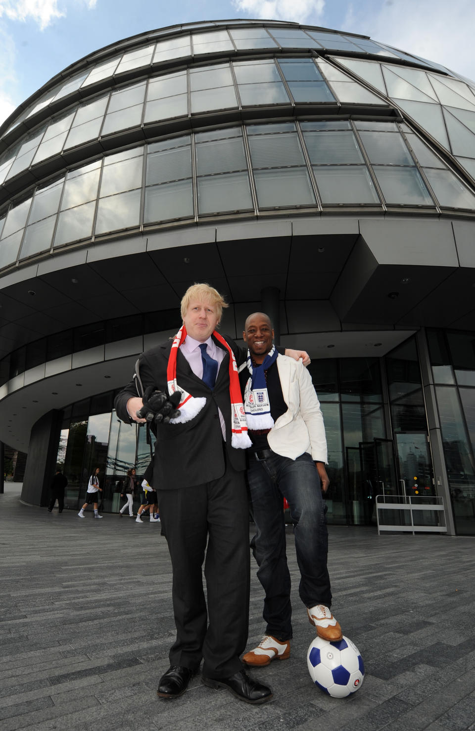 London Mayor Boris Johnson (left) speaks with ex footballer Ian Wright after taking receipt of London's official copy of the final World Cup 2018 bid outside City Hall, London.   