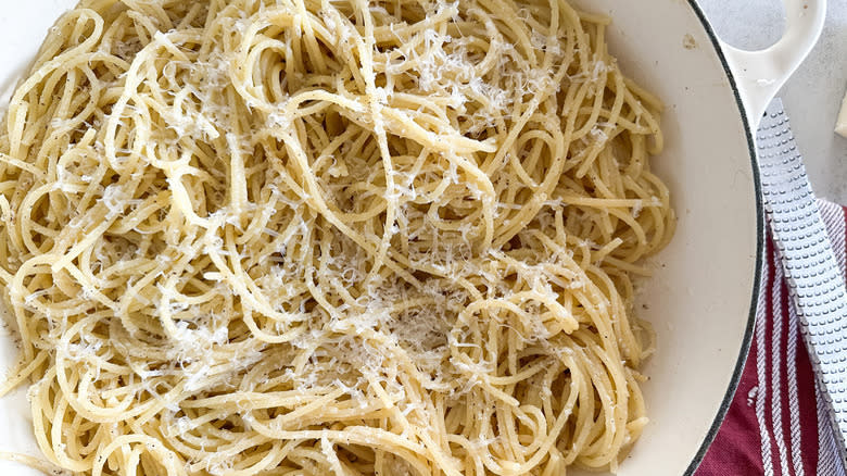 Spaghetti Cacio E Pepe