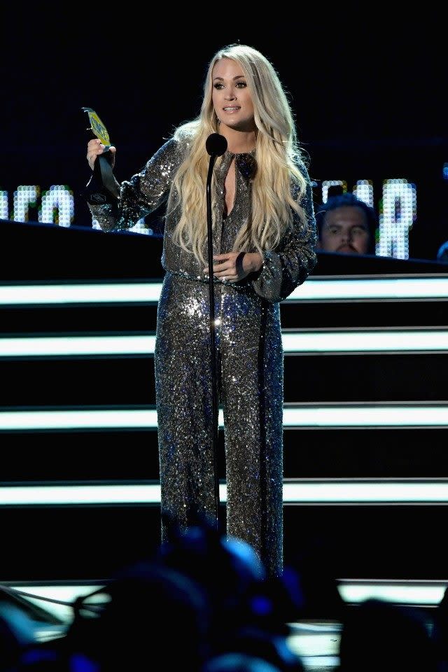 Carrie Underwood CMT Awards 2018