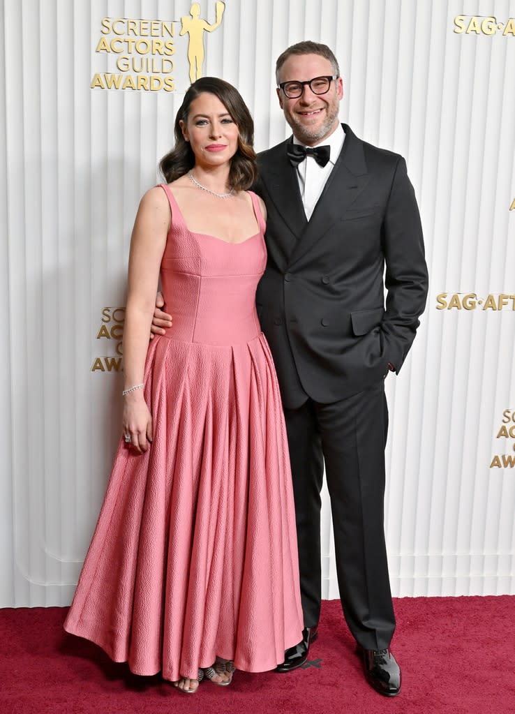 <p>Seth Rogen & Lauren Miller Rogen</p>