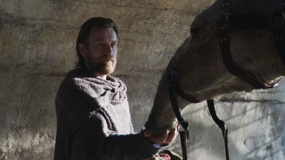 A photo including Obi-Wan Kenobi (Ewan McGregor) with an eopie in a scene from Lucasfilm's OBI-WAN KENOBI