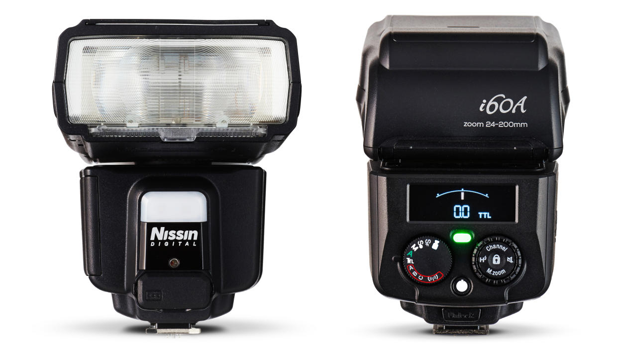  Nissin i60A flashgun - front and rear views 