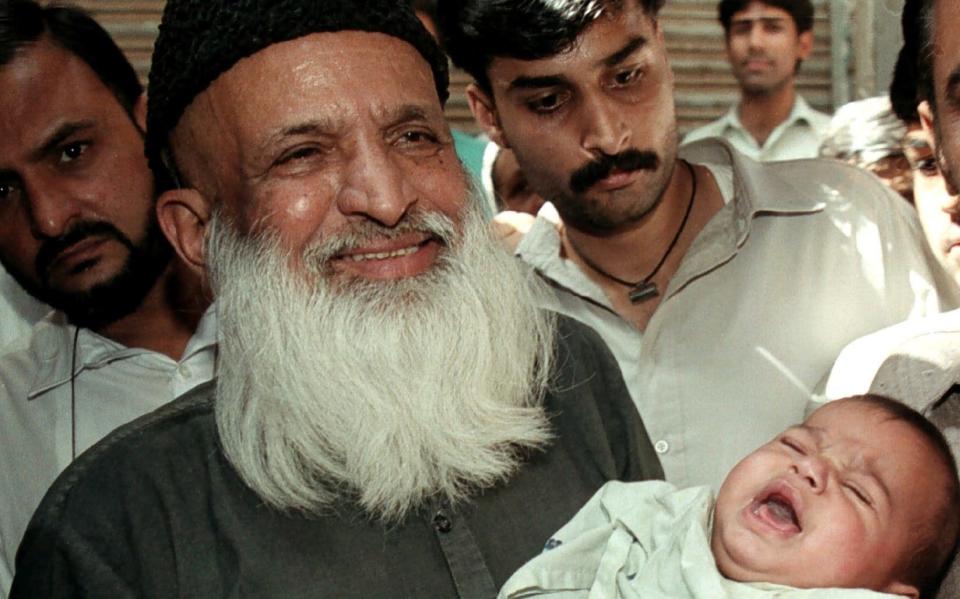 Abdul Sattar Edhi, Pakistan's 'Father Teresa' who 'adopted' 20,000 children