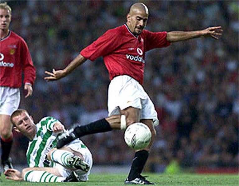 Juan Sebastián Verón, con la camiseta de Manchester United