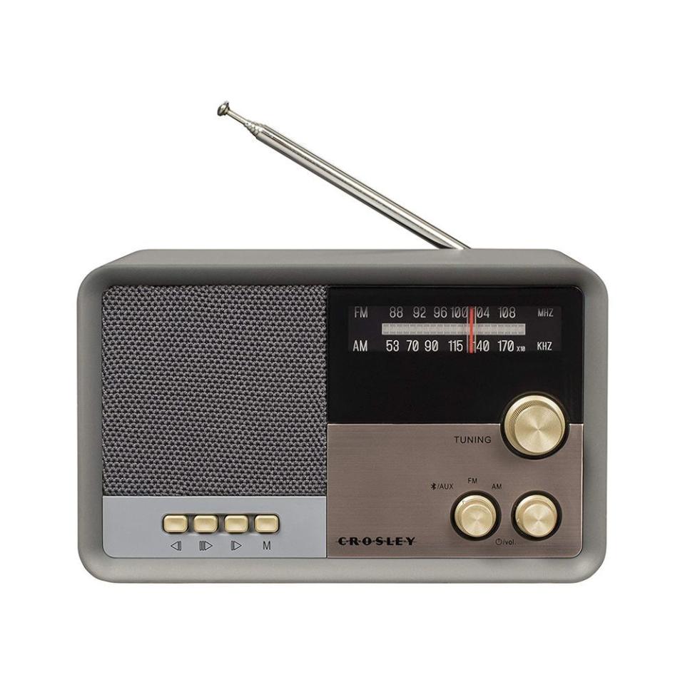 Vintage AM/FM Bluetooth Radio