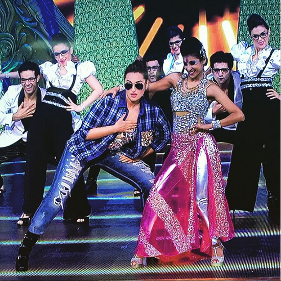 "This is how i came out... #IIFA2015". Image: Instagram.com/aslisona