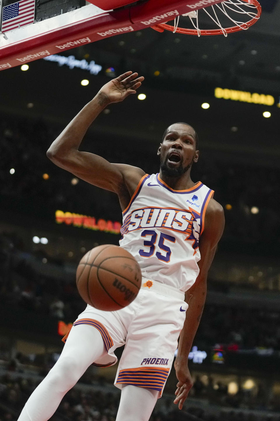 Phoenix Suns forward Kevin Durant dunks the ball during the first half of an NBA basketball game against the Chicago Bulls, Wednesday, Nov. 8, 2023, in Chicago. (AP Photo/Erin Hooley)