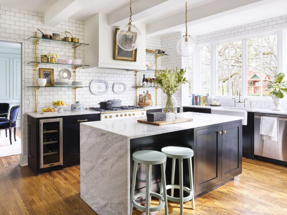 black and white kitchen