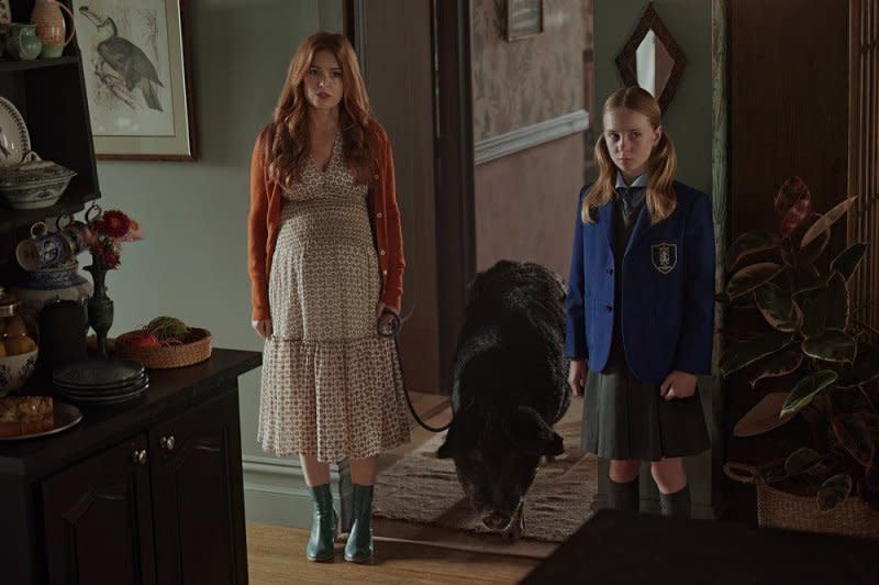 Isla Fisher and Ariel Donoghue star in "Wolf Like Me." Photo courtesy of Peacock