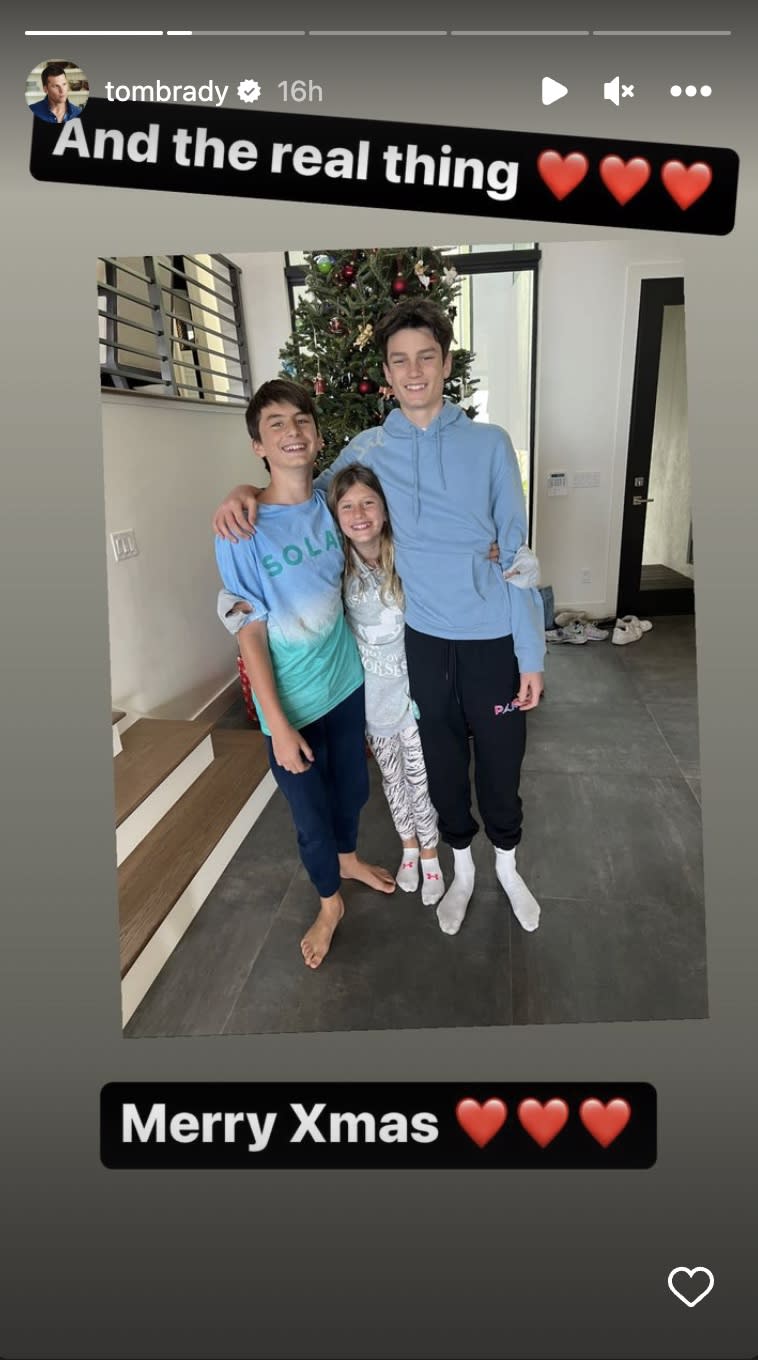 Tom Brady has a Christmas celebrating with  sons Jack, 15, and Ben, 13, and 10-year-old daughter, Vivian. (Photo: Instagram via Tom Brady)